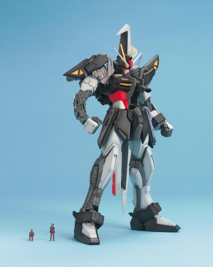 Gundam 1/100 MG Seed CE:73: Stargazer GAT-X105E+AQM/E-X09S Strike Noir Model Kit