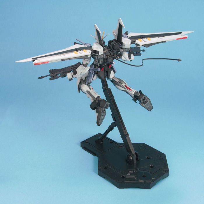 Gundam 1/100 MG Seed CE:73: Stargazer GAT-X105E+AQM/E-X09S Strike Noir Model Kit