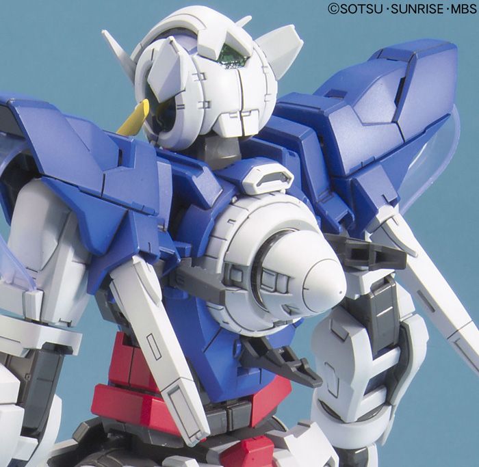 Gundam 1/100 MG Gundam 00 GN-001 Gundam Exia Model Kit