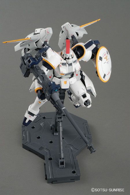 Gundam 1/100 MG Gundam Wing EW OZ-00MS Tallgeese EW Model Kit