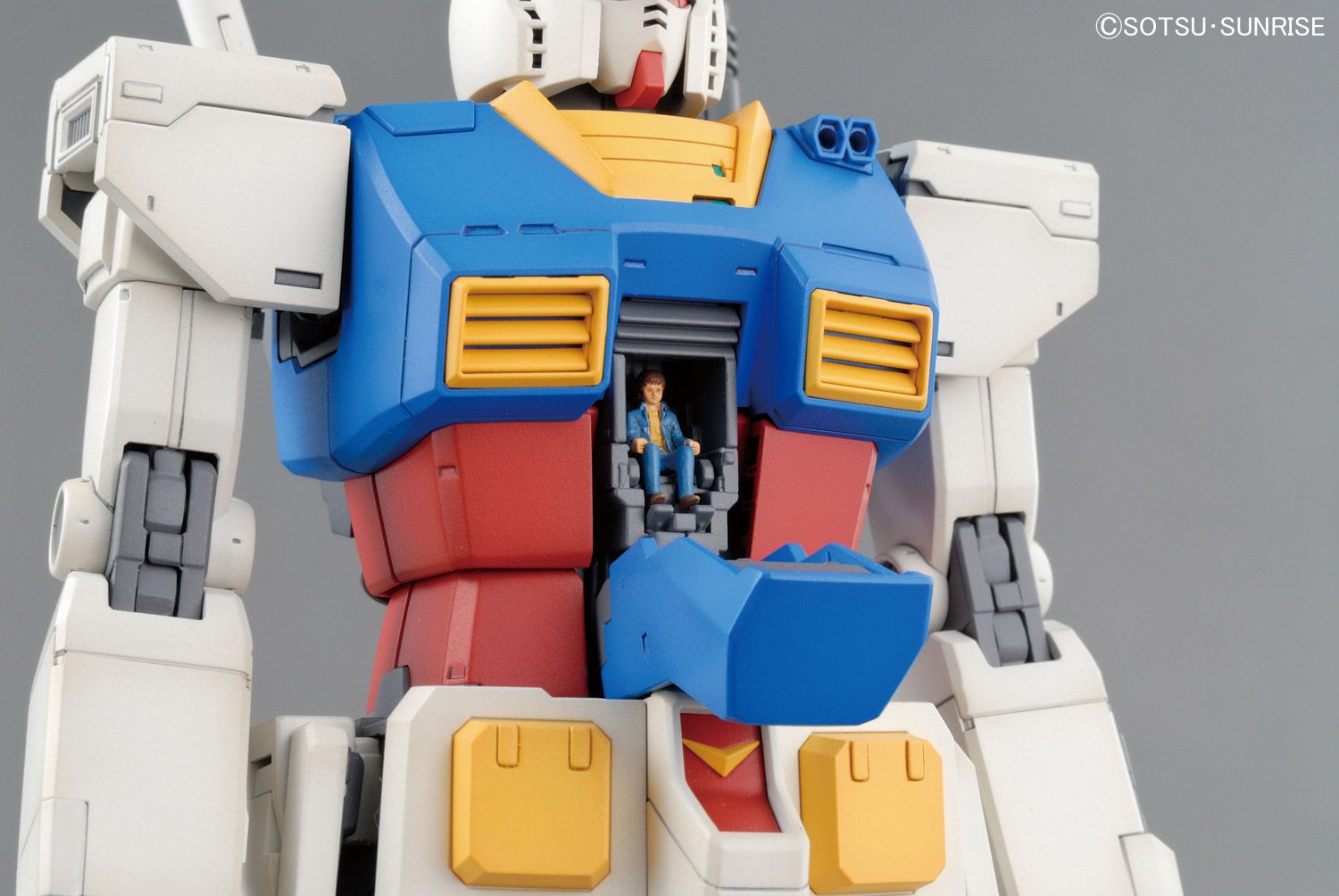 Gundam 1/100 MG The Origin RX-78-2 Gundam Origin Ver. Model Kit