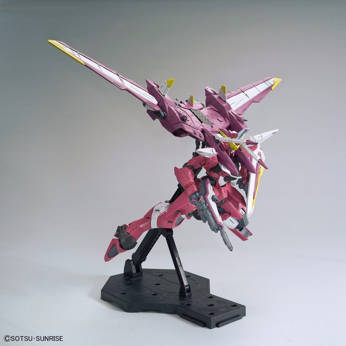 Gundam 1/100 MG Seed ZGMF-X09A Justice Z.A.F.T Model Kit
