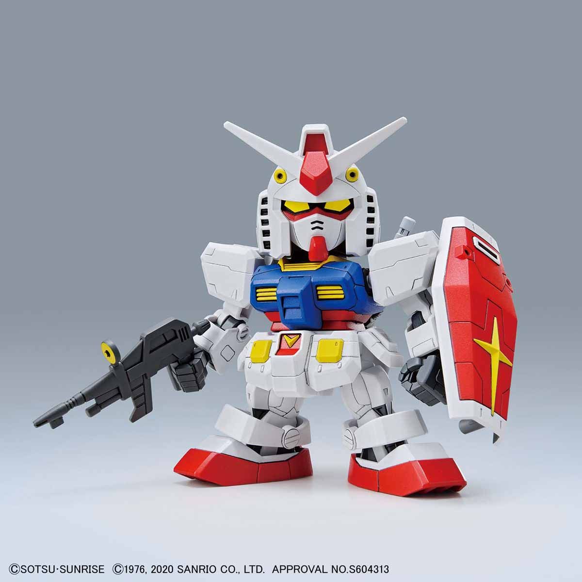 Gundam SD EX-Standard Hello Kitty and RX-78-2 Gundam Set Model Kit