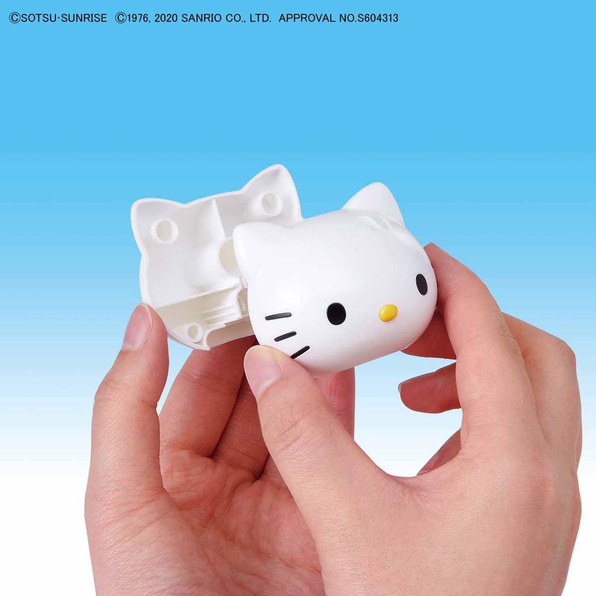 Gundam SD EX-Standard Hello Kitty and RX-78-2 Gundam Set Model Kit