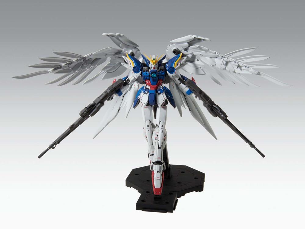 Gundam 1/100 MG Endless Waltz XXXG-00W0 Wing Gundam Zero (EW) Ver. Ka [Wing Zero Custom] Model Kit