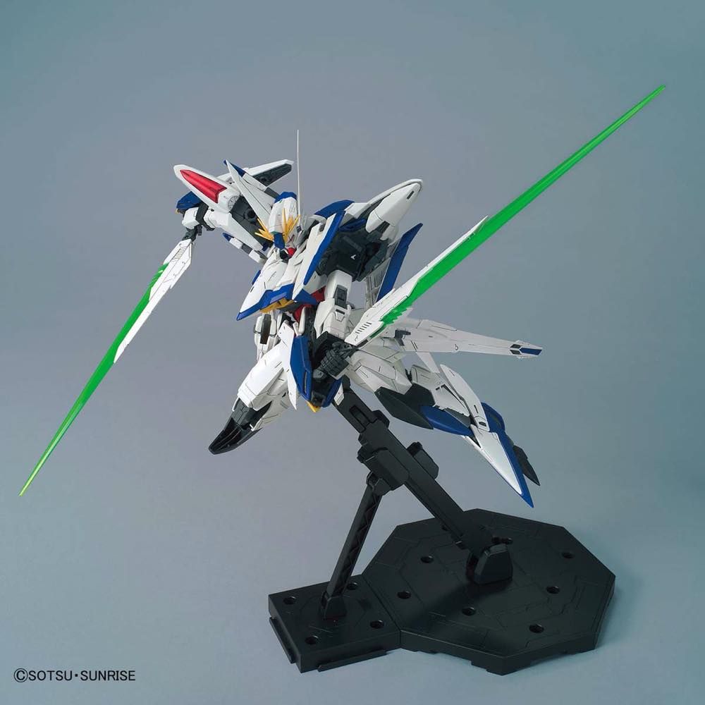 Gundam 1/100 MG Seed MSV MVF-X08 Eclipse Gundam Model Kit