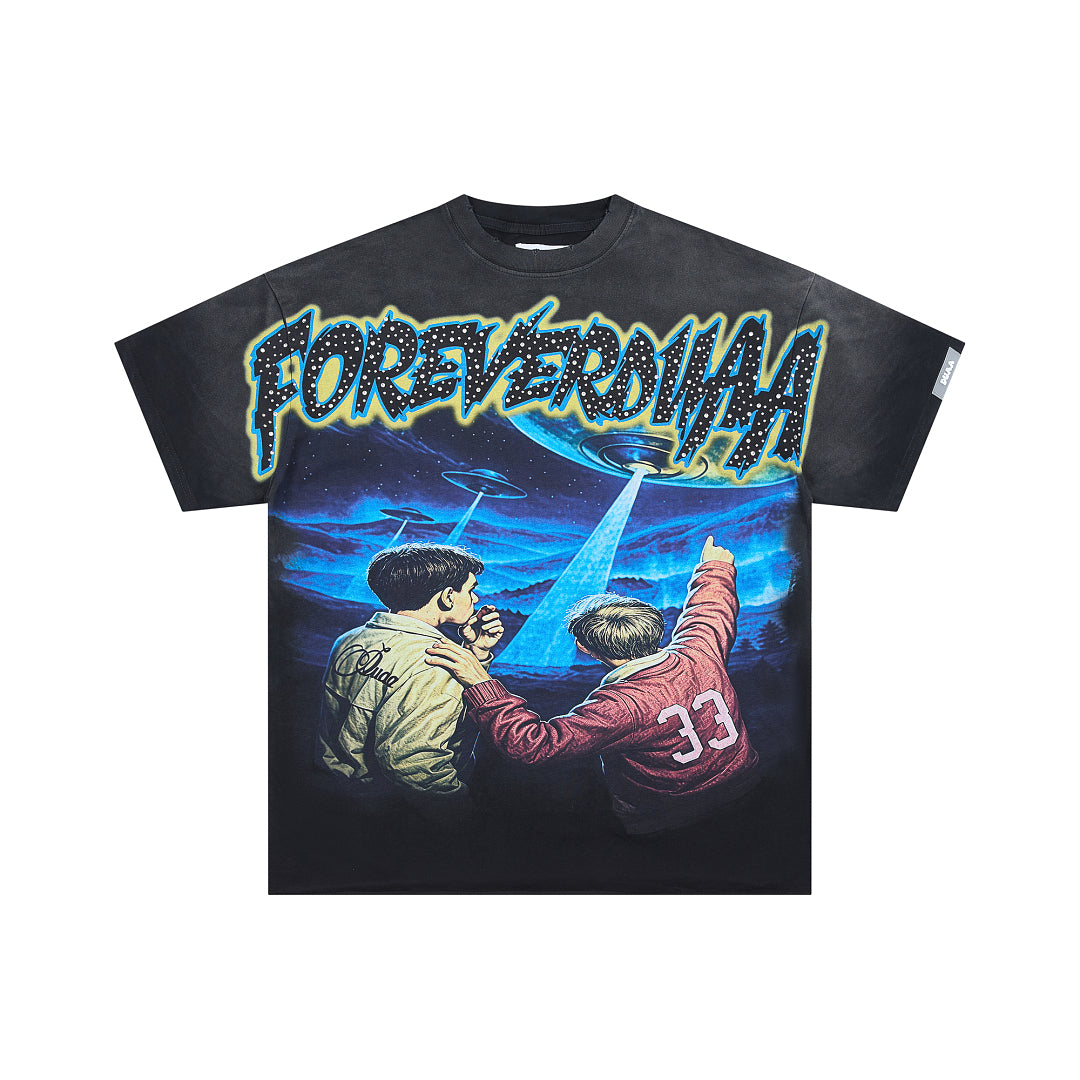 DUAA FOREVER UFO Graphic Tee