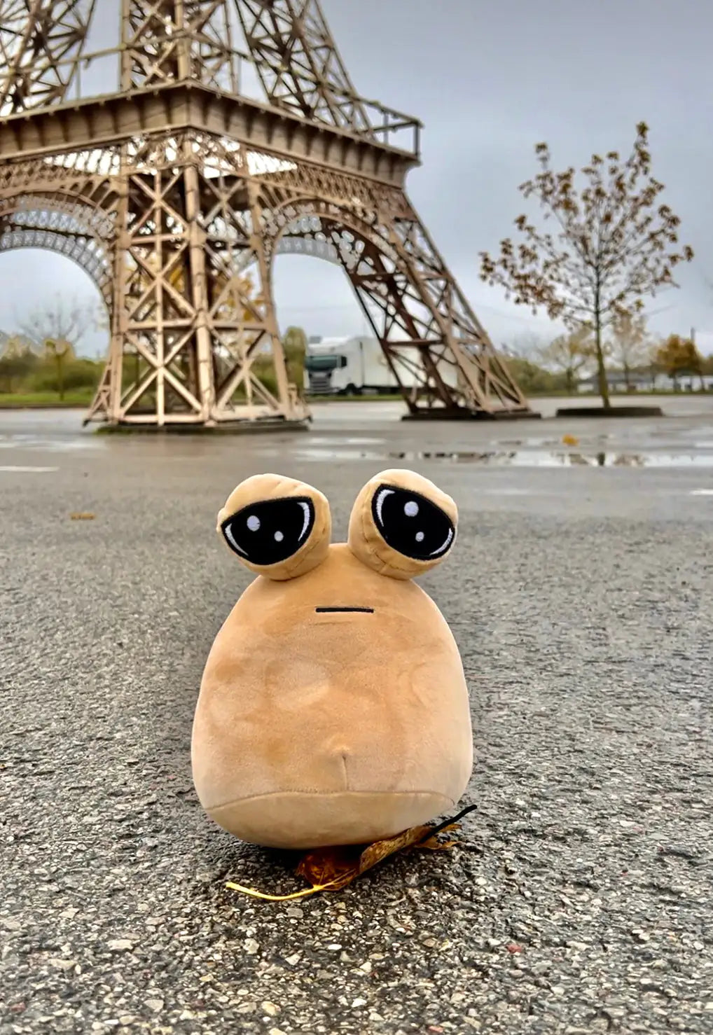 POU, das Alien-Plüschtier